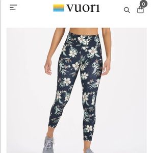 Vuori Leggings, Large *BRAND NEW*